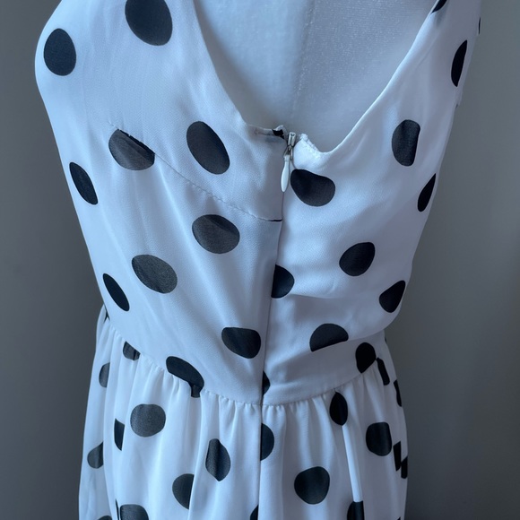 Forever 21 Size Small Sleeveless White Chiffon Dress With Polka Dots - Picture 4 of 6